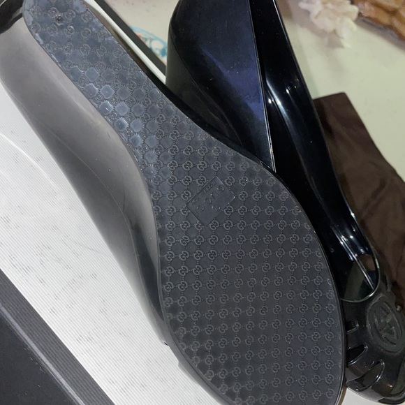 Real GUCCI Patent Leather Wedges - Picture 5 of 5